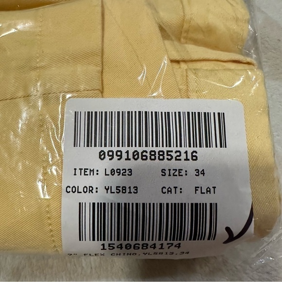 J crew 7” flex khaki shorts pale banana yellow - Picture 3 of 3